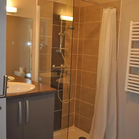 Eyra Apartamento Valros