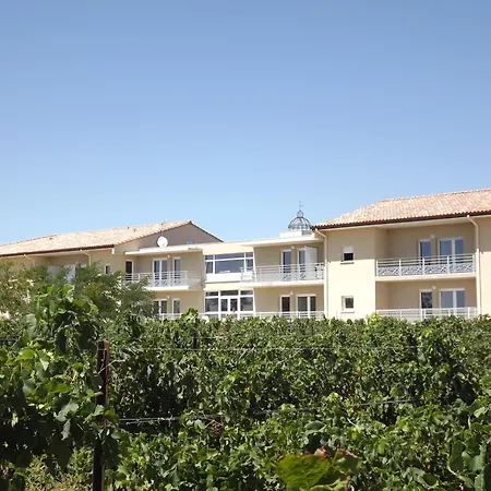 Eyra Apartamento *